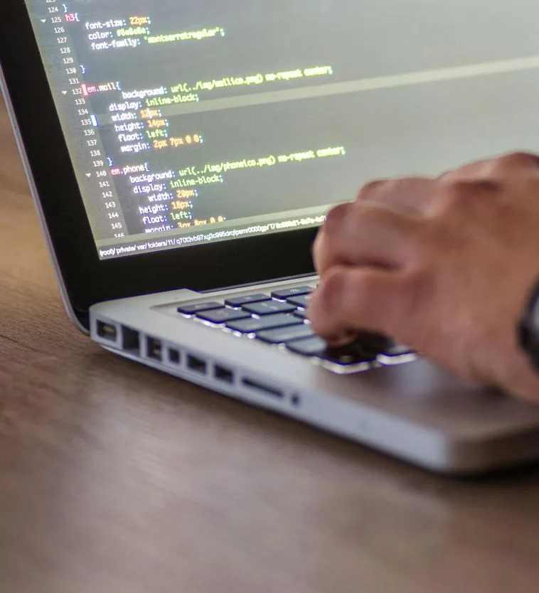 Ordinador portàtil amb disseny de CSS